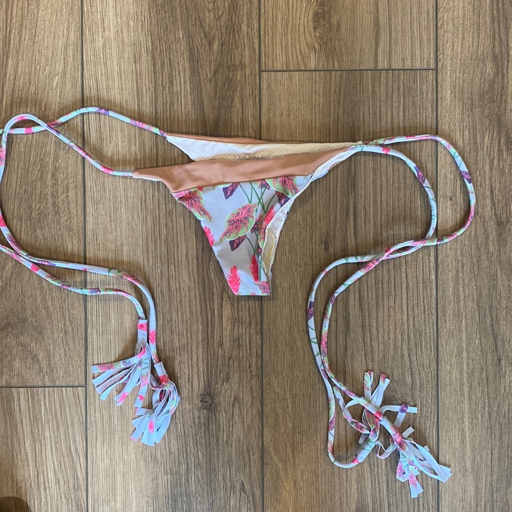 Acacia string bikini bottom